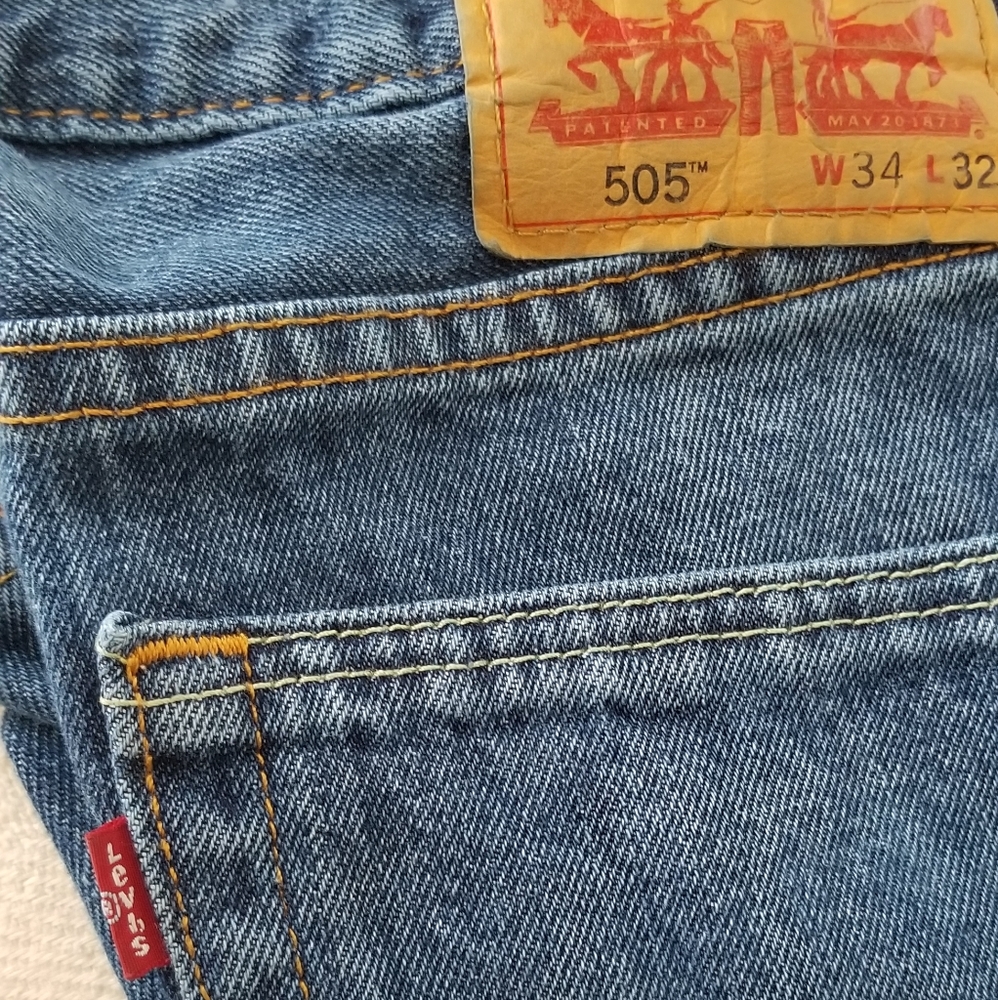 Levi Jean's